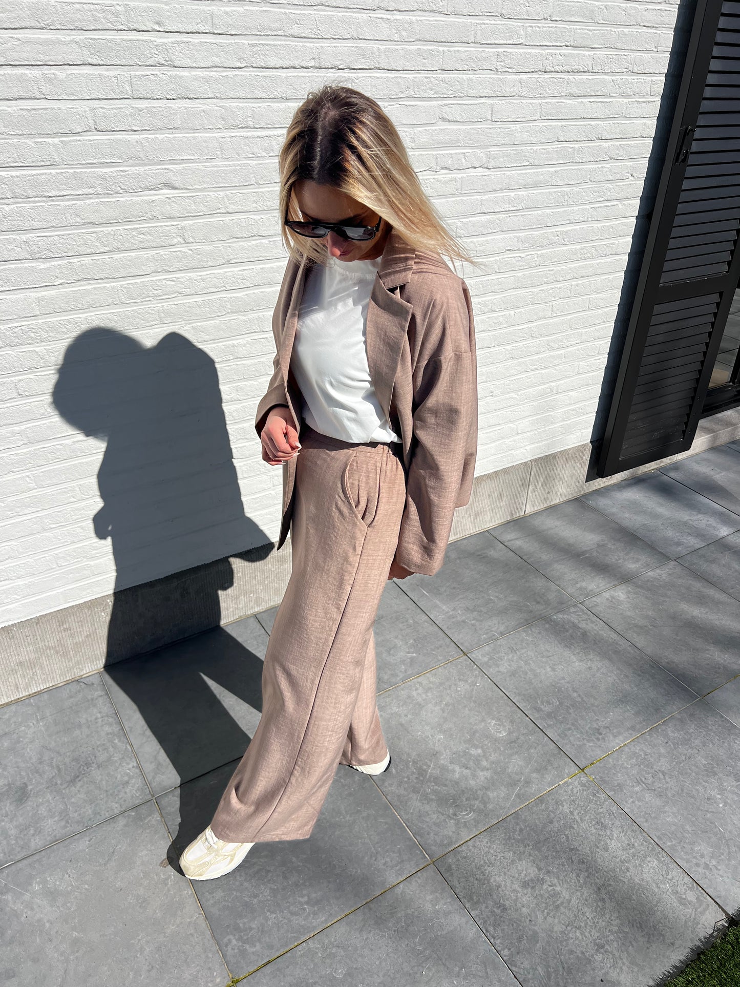 SOGGO Suit – Oversized Blazer with Matching Wide-Leg Trousers
